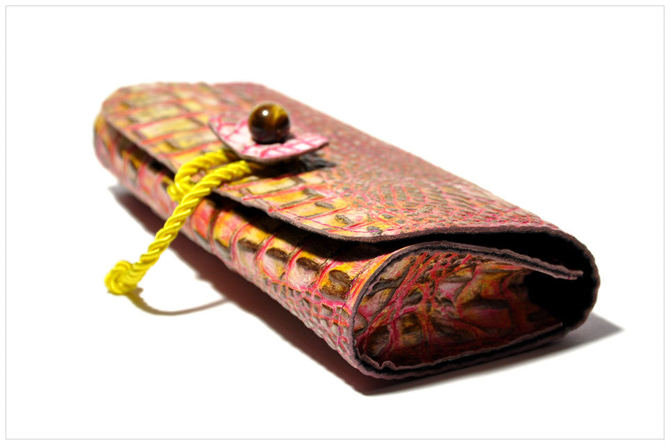 Jewel clutch. Pochette gioiello. Flurish - side angle view