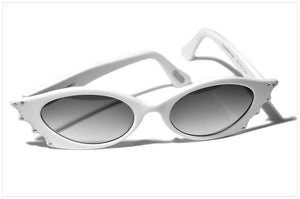 Handmade sunglasses. Occhiali artigianali. P472-00 front view.