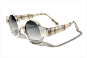 Handmade sunglasses. Occhiali da sole artigianali. P522-313 side angle view.
